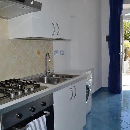 Maridea - Marlin Appartement Ponza Buitenkant foto